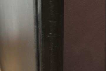 中古　Cassina(カッシーナ)　MARALUNGA(マラルンガ)　本革(レザー)　高級感漂う佇まいが魅力の1人掛けソファ(アームチェア、一人掛け、1P)(定価約100万円)(R-074135)