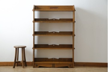 和製アンティーク　カバ材　ナラ材　彫刻と象嵌入り!　楔式のレトロな本棚　(R-074139)