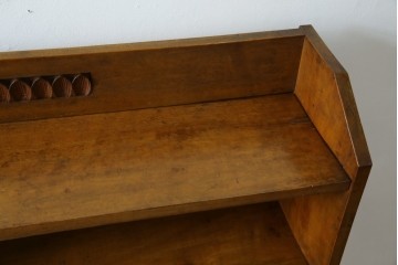 和製アンティーク　カバ材　ナラ材　彫刻と象嵌入り!　楔式のレトロな本棚　(R-074139)