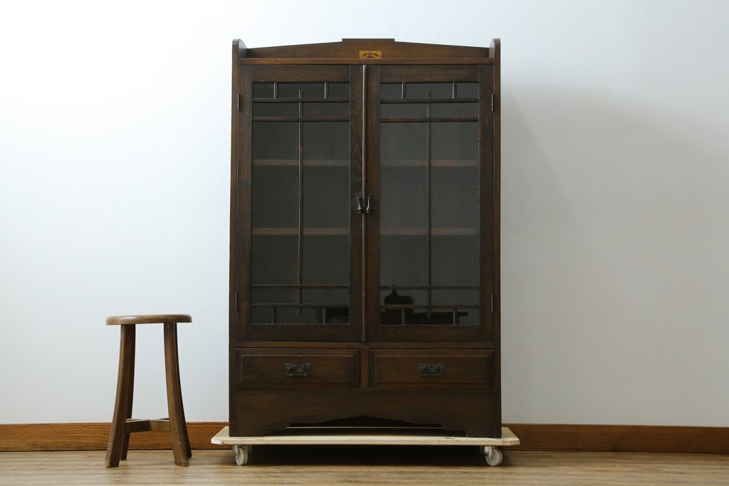 和製アンティーク　上手物!!　栓材　象嵌入り　扉のデザインが目を引く本箱　(R-074142)