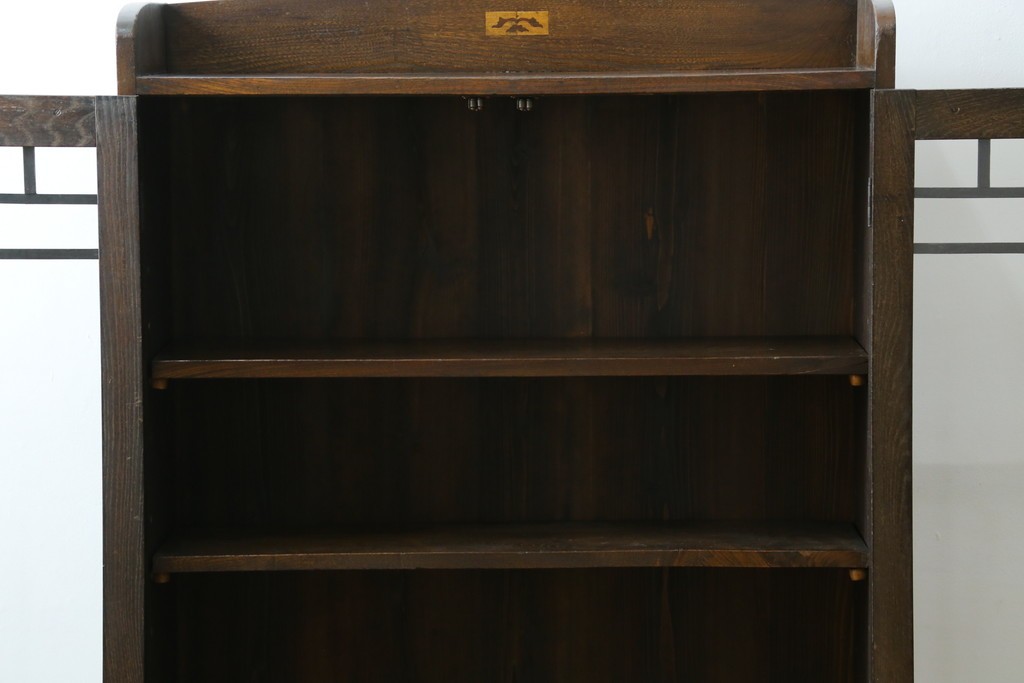 和製アンティーク　上手物!!　栓材　象嵌入り　扉のデザインが目を引く本箱　(R-074142)