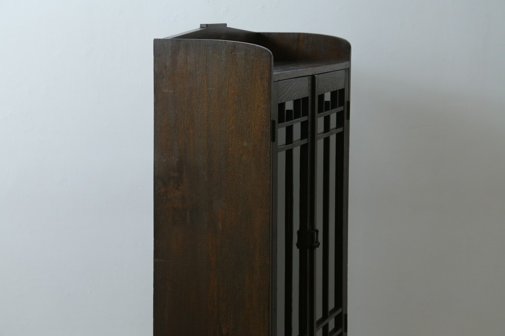 和製アンティーク　上手物!!　栓材　象嵌入り　扉のデザインが目を引く本箱　(R-074142)