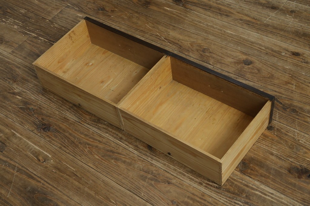 和製アンティーク　上手物!!　栓材　象嵌入り　扉のデザインが目を引く本箱　(R-074142)