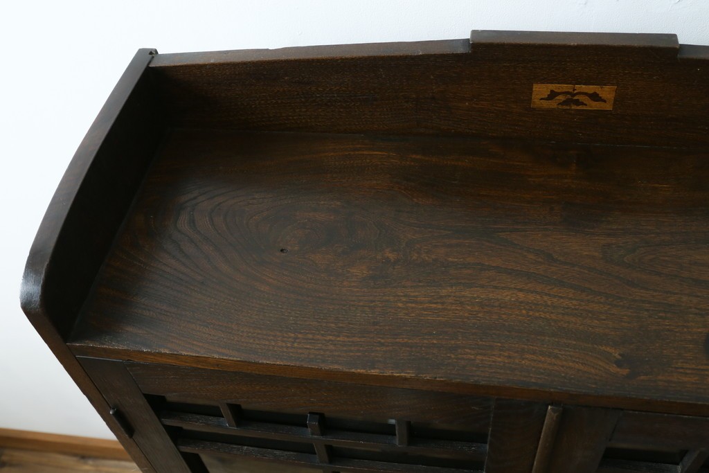 和製アンティーク　上手物!!　栓材　象嵌入り　扉のデザインが目を引く本箱　(R-074142)