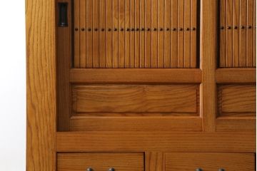 中古　美品　美しい木目と品のある佇まいが魅力の重ね水屋箪笥(収納箪笥、戸棚、収納棚、食器棚)(R-074143)