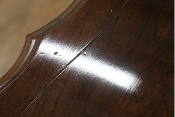 中古　美品!!　アメリカ最高級家具　センチュリー社(CENTURY)　クラシカルなデザインが高級感漂うサイドボード(チェスト、洋服タンス、収納箪笥、引き出し)(定価約130万円)(R-074146)