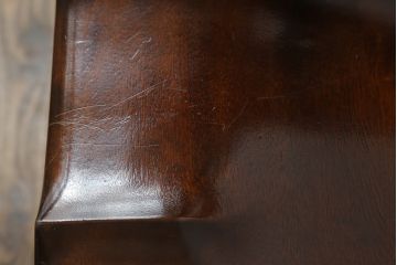 中古　美品!!　松本民芸家具　#44A型　シックな色合いとクラシカルな佇まいが魅力のウィンザーチェア(ウインザーチェア、アームチェア、板座チェア、ダイニングチェア、椅子、イス)(定価約20万円)(R-074150)