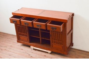 中古　ニレ材　明るく艶のある木の色味が美しい水屋箪笥サイドボード(食器棚、戸棚、収納棚、サイドキャビネット)(R-074165)