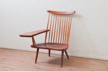 和製ヴィンテージ　小田急ハルク購入　ジョージナカシマ　LOUNGE ARM(ラウンジアーム)　One Arm(ワンアーム、片肘)　CN103　モダンに洗練された右アーム付きラウンジチェア(ジョージ・ナカシマ、アームチェア、イス、椅子、板座チェア、ビンテージ)(R-074175)