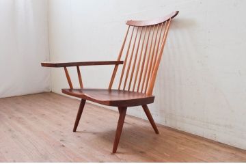 和製ヴィンテージ　小田急ハルク購入　ジョージナカシマ　LOUNGE ARM(ラウンジアーム)　One Arm(ワンアーム、片肘)　CN103　モダンに洗練された右アーム付きラウンジチェア(ジョージ・ナカシマ、アームチェア、イス、椅子、板座チェア、ビンテージ)(R-074175)