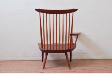 和製ヴィンテージ　小田急ハルク購入　ジョージナカシマ　LOUNGE ARM(ラウンジアーム)　One Arm(ワンアーム、片肘)　CN103　モダンに洗練された右アーム付きラウンジチェア(ジョージ・ナカシマ、アームチェア、イス、椅子、板座チェア、ビンテージ)(R-074175)