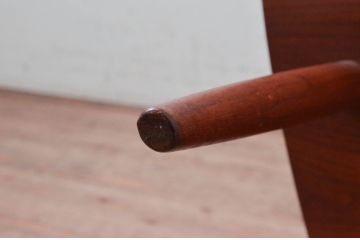 和製ヴィンテージ　小田急ハルク購入　ジョージナカシマ　LOUNGE ARM(ラウンジアーム)　One Arm(ワンアーム、片肘)　CN103　モダンに洗練された左アーム付きラウンジチェア(ジョージ・ナカシマ、アームチェア、イス、椅子、板座チェア、ビンテージ)(R-074176)