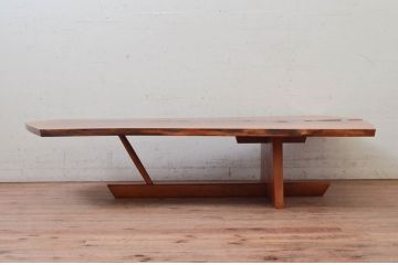 和製ビンテージ　レア　ジョージナカシマ　刻印なしの年代もの!!　小田急ハルク購入　MINGURENII COFFEE TABLE　濃淡の杢目が魅力的!素材のかたちを贅沢に活かしたコーヒーテーブル(ジョージ・ナカシマ、ミングレンII、ローテーブル、リビングテーブル、センターテーブル、ヴィンテージ、契り)(R-074177)