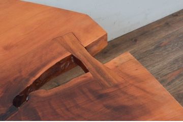 和製ビンテージ　レア　ジョージナカシマ　刻印なしの年代もの!!　小田急ハルク購入　MINGURENII COFFEE TABLE　濃淡の杢目が魅力的!素材のかたちを贅沢に活かしたコーヒーテーブル(ジョージ・ナカシマ、ミングレンII、ローテーブル、リビングテーブル、センターテーブル、ヴィンテージ、契り)(R-074177)
