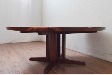 和製ビンテージ　レア　ジョージナカシマ　刻印なしの年代もの!!　小田急ハルク購入　ROUND TABLE　素材のかたちと杢目を活かしたラウンドテーブル(ジョージ・ナカシマ、丸テーブル、ローテーブル、リビングテーブル、センターテーブル、ヴィンテージ、契り)(R-074179)