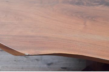 和製ビンテージ　レア　ジョージナカシマ　刻印なしの年代もの!!　小田急ハルク購入　ROUND TABLE　素材のかたちと杢目を活かしたラウンドテーブル(ジョージ・ナカシマ、丸テーブル、ローテーブル、リビングテーブル、センターテーブル、ヴィンテージ、契り)(R-074179)