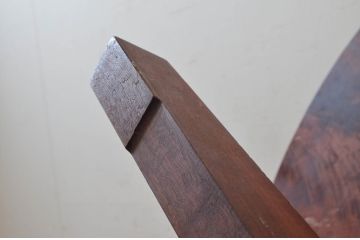 和製ビンテージ　レア　ジョージナカシマ　刻印なしの年代もの!!　小田急ハルク購入　ROUND TABLE　素材のかたちと杢目を活かしたラウンドテーブル(ジョージ・ナカシマ、丸テーブル、ローテーブル、リビングテーブル、センターテーブル、ヴィンテージ、契り)(R-074179)