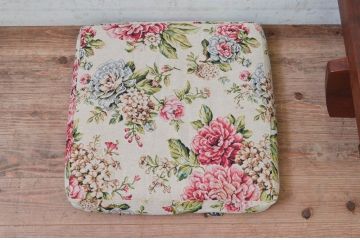 和製ビンテージ　ジョージナカシマ　小田急ハルク購入　GREENROCK OTTOMAN　CN114　こだわりの空間演出が叶うグリーンロックオットマン(ジョージ・ナカシマ、椅子、フットスツール、チェア、ヴィンテージ)(R-074180)