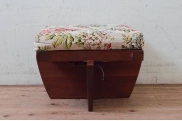 和製ビンテージ　ジョージナカシマ　小田急ハルク購入　GREENROCK OTTOMAN　CN114　こだわりの空間演出が叶うグリーンロックオットマン(ジョージ・ナカシマ、椅子、フットスツール、チェア、ヴィンテージ)(R-074180)