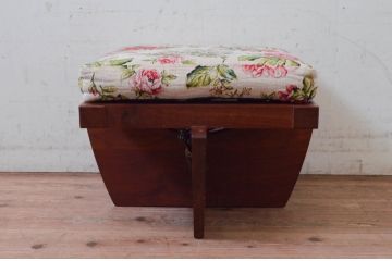 和製ビンテージ　ジョージナカシマ　小田急ハルク購入　GREENROCK OTTOMAN　CN114　こだわりの空間演出が叶うグリーンロックオットマン(ジョージ・ナカシマ、椅子、フットスツール、チェア、ヴィンテージ)(R-074181)