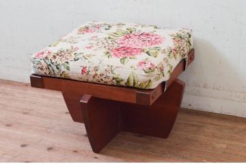 和製ビンテージ　ジョージナカシマ　小田急ハルク購入　GREENROCK OTTOMAN　CN114　こだわりの空間演出が叶うグリーンロックオットマン(ジョージ・ナカシマ、椅子、フットスツール、チェア、ヴィンテージ)(R-074186)