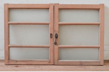 アンティーク建具　古き良き時代の趣を感じる小窓2枚セット(引き戸、ガラス戸)(R-074188)