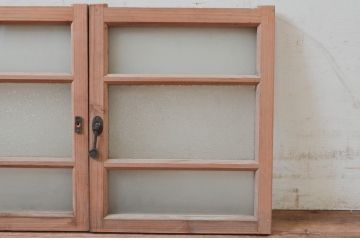 アンティーク建具　古き良き時代の趣を感じる小窓2枚セット(引き戸、ガラス戸)(R-074188)