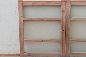 アンティーク建具　古き良き時代の趣を感じる小窓2枚セット(引き戸、ガラス戸)(R-074188)