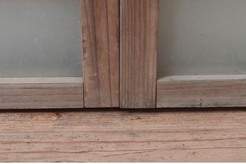 アンティーク建具　古き良き時代の趣を感じる小窓2枚セット(引き戸、ガラス戸)(R-074188)