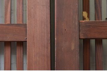 アンティーク建具　整然と並ぶ格子が美しく上品な格子戸2枚セット(引き戸、ガラス帯戸)(R-074190)