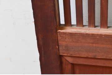 アンティーク建具　整然と並ぶ格子が美しく上品な格子戸2枚セット(引き戸、ガラス帯戸)(R-074190)