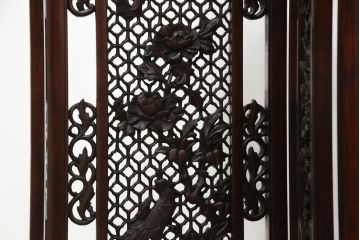 アジアンビンテージ　美品　花梨(カリン)材　迫力ある彫刻のデザインが目を惹く四連衝立て(パーテーション、衝い立て、つい立て、仕切り、ヴィンテージ)(定価約48万円)(R-074196)