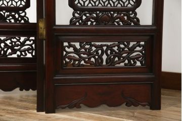 アジアンビンテージ　美品　花梨(カリン)材　迫力ある彫刻のデザインが目を惹く四連衝立て(パーテーション、衝い立て、つい立て、仕切り、ヴィンテージ)(定価約48万円)(R-074196)