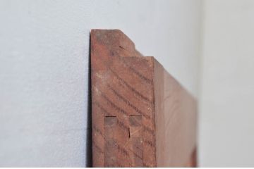 アンティーク建具　総欅(ケヤキ)材　美しく流れるような杢目が目を惹くマス目格子蔵戸1枚(きつね格子、狐格子、玄関戸、玄関ドア、引き戸、枡格子、格子戸、マス目、升目)(R-074199)