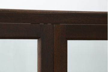 イギリスアンティーク　希少サイズ　パーケットリーが目を惹く!! 華やかな雰囲気漂うオーバルガラスケース(ショーケース、Rガラス、曲げガラス、陳列棚、飾り棚、店舗什器、英国)(R-074207)