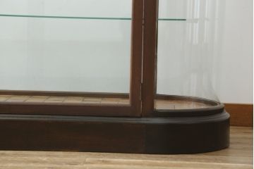 イギリスアンティーク　希少サイズ　パーケットリーが目を惹く!! 華やかな雰囲気漂うオーバルガラスケース(ショーケース、Rガラス、曲げガラス、陳列棚、飾り棚、店舗什器、英国)(R-074207)