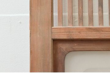 アンティーク建具　落ち着きのある和を演出する格子戸1枚(ガラス帯戸、引き戸)(R-074208)
