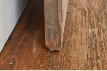 アンティーク建具　落ち着きのある和を演出する格子戸1枚(ガラス帯戸、引き戸)(R-074208)