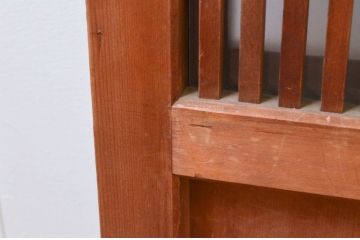 アンティーク建具　赤みがかった木色と整然と並ぶ格子が美しい裏障子付き格子戸3枚セット(引き戸、障子戸)(R-074209)