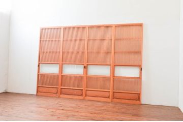 アンティーク建具　腰板欅(ケヤキ)材　上品な和空間を演出してくれる幅狭格子戸4枚セット(引き戸、ガラス帯戸)(R-074211)