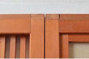 アンティーク建具　腰板欅(ケヤキ)材　上品な和空間を演出してくれる裏障子付き幅狭格子戸4枚セット(引き戸、ガラス帯戸、障子戸)(R-074212)