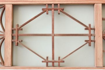 アンティーク建具　お洒落な組子がアクセントになるガラス入り板戸2枚セット(引き戸、帯戸)(R-074214)