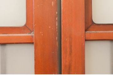 アンティーク建具　昔懐かしい雰囲気を漂わせる玄関戸2枚セット(引き戸、ガラス戸)(R-074216)