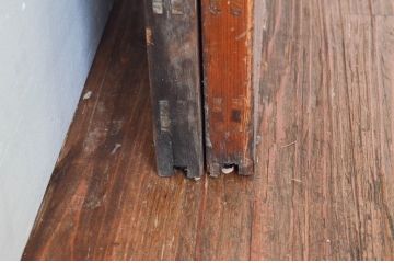 アンティーク建具　昔懐かしい雰囲気を漂わせる玄関戸2枚セット(引き戸、ガラス戸)(R-074216)