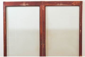 アンティーク建具　総欅(ケヤキ)材　漆塗りが上品な大判ガラス戸2枚セット(引き戸)(R-074218)