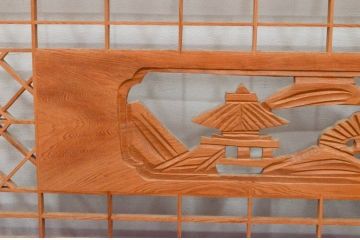 アンティーク建具　近江八景の彫刻が目を惹く組子欄間2枚セット(明り取り、明かり取り)(R-074220)