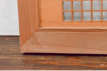アンティーク建具　近江八景の彫刻が目を惹く組子欄間2枚セット(明り取り、明かり取り)(R-074220)