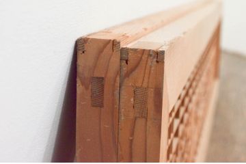 アンティーク建具　近江八景の彫刻が目を惹く組子欄間2枚セット(明り取り、明かり取り)(R-074220)
