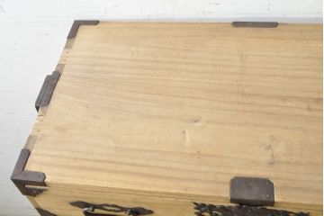 和製アンティーク　厚手で立派な打ち出し金具!!　総桐の六丁引き庄内箪笥(桐箪笥、桐たんす、整理タンス、衣装たんす、古箪笥、時代箪笥、引き出し)(R-074228)