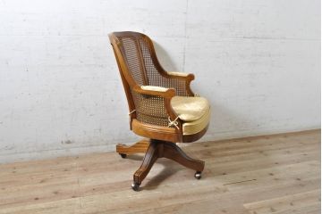 中古　美品　DREXEL HERITAGE JAPAN(ドレクセルヘリテイジジャパン)　Cameo Classics(キャメオクラシックス)　エレガントで格調高い雰囲気漂うデスクチェア(回転チェア、回転椅子、アームチェア、イス、椅子)(R-074232)